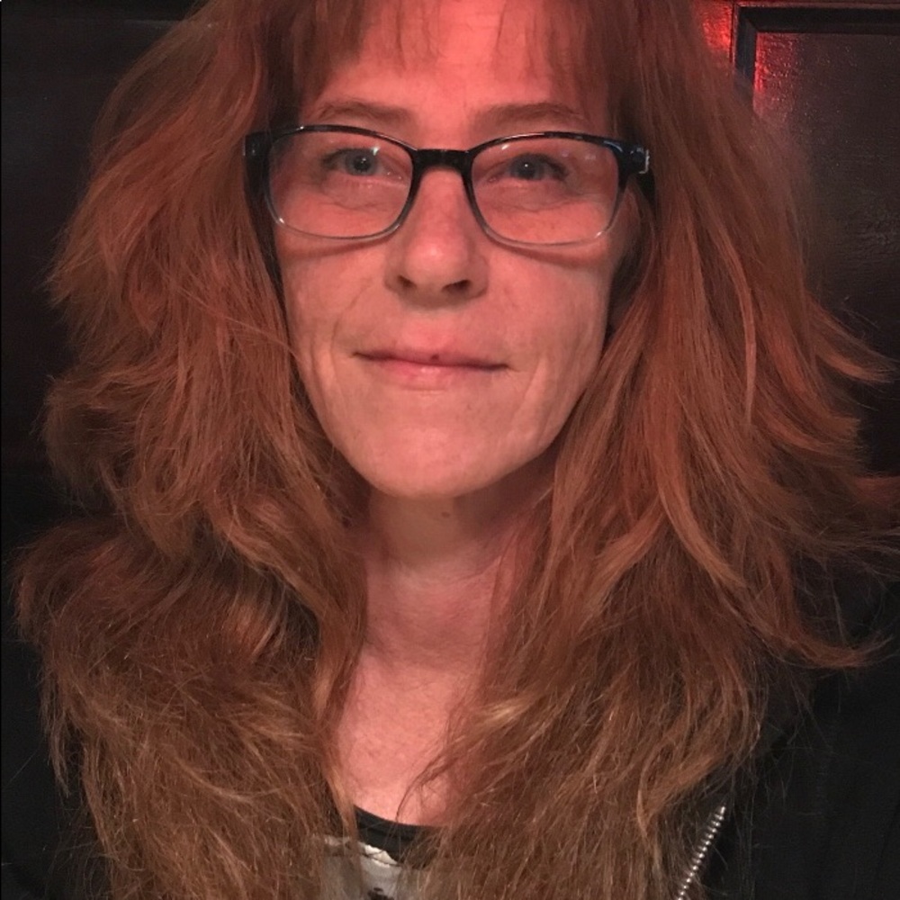 Meet your Posher, Carol
